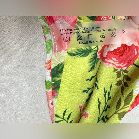 Set Patchwork Floral Tie-Side Bikini — Multicolor - Picture 6 of 6